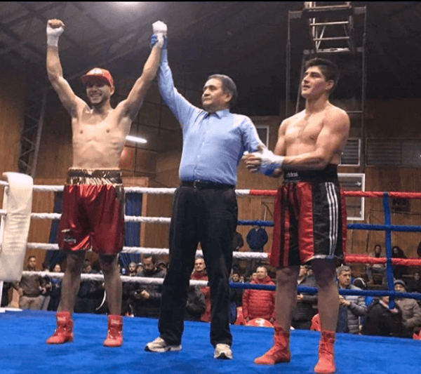 Aguila vs Mellado. Foto: TKO Box Quellón