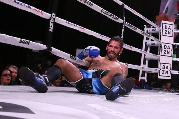 linares-cano-fight (7)