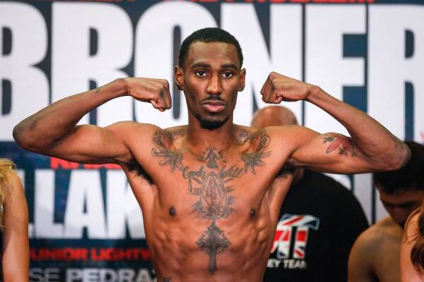 lr_robert-easter-jr-weigh-in-0023
