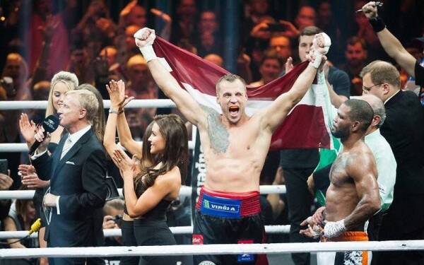 mairis briedis