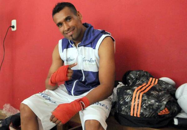 yoni barros